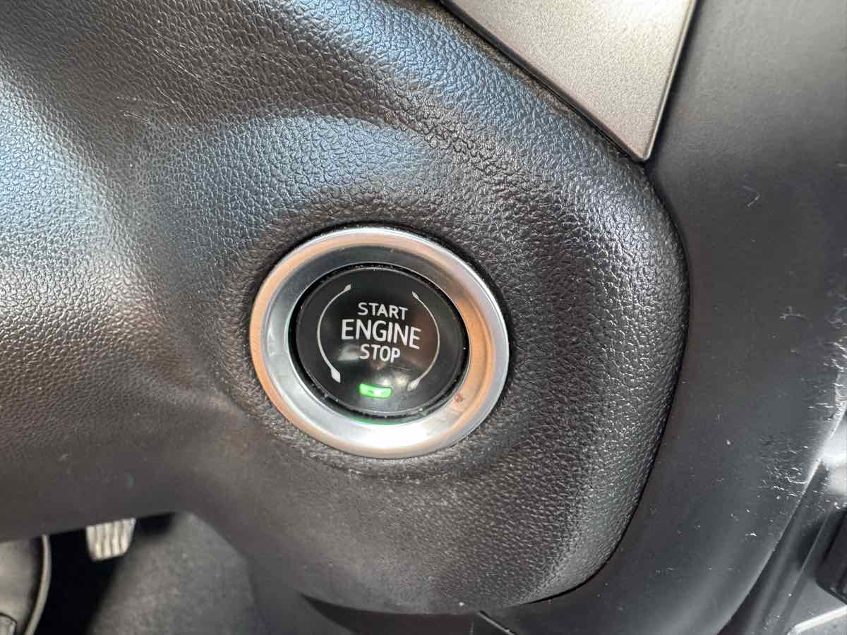Chevrolet Silverado photo 31