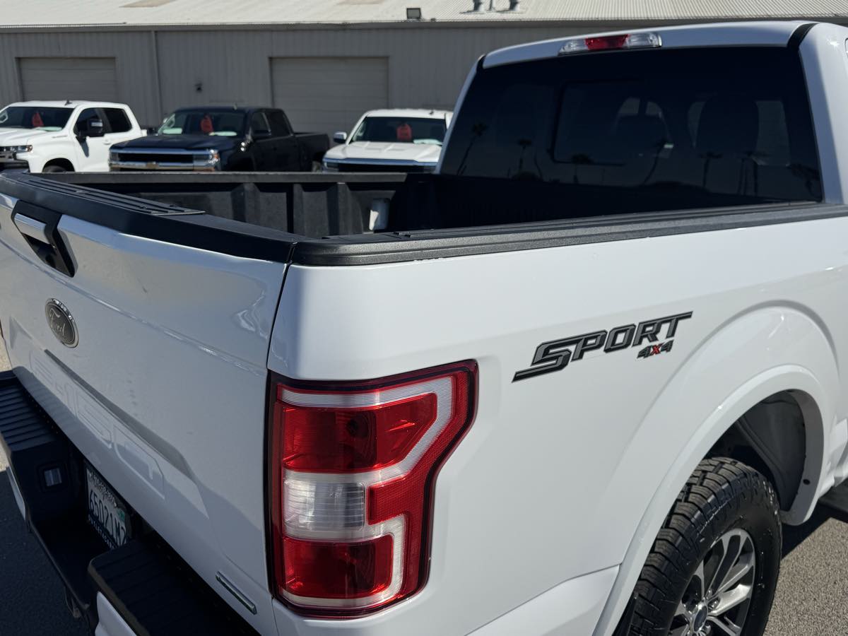 Ford F-150 photo 10