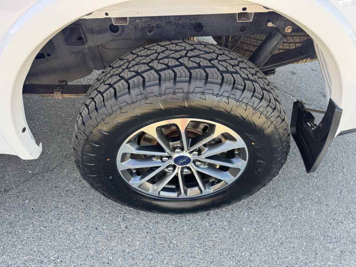 Ford F-150 photo 39