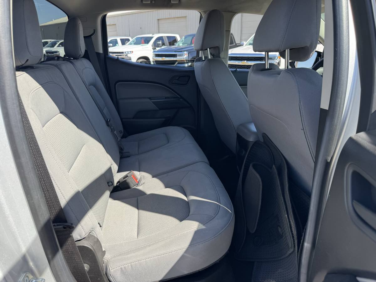 Chevrolet Colorado photo 17