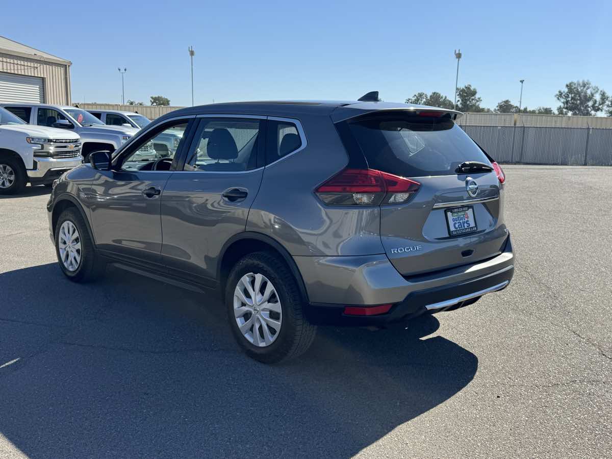 Nissan Rogue photo 7