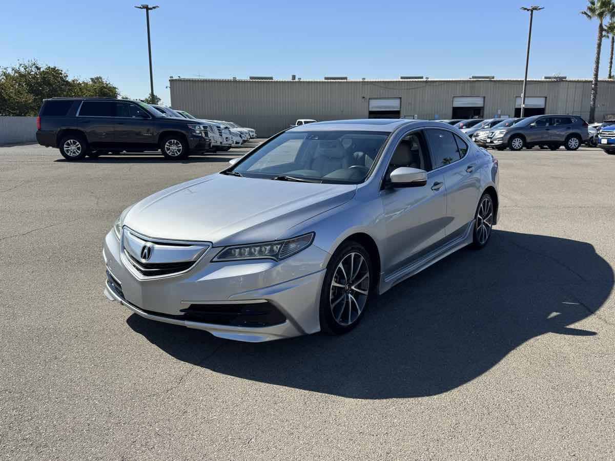 Acura TLX photo 5
