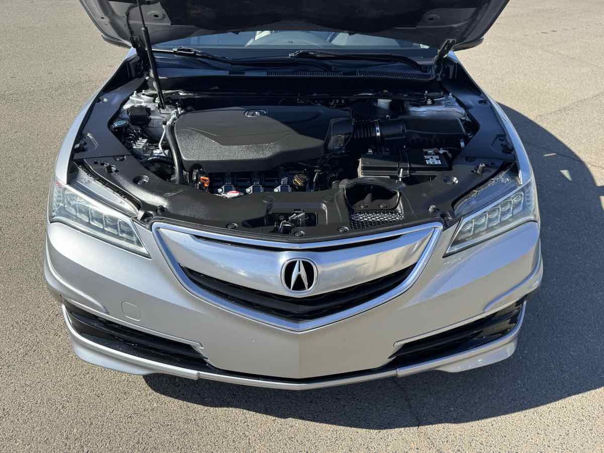 Acura TLX photo 42
