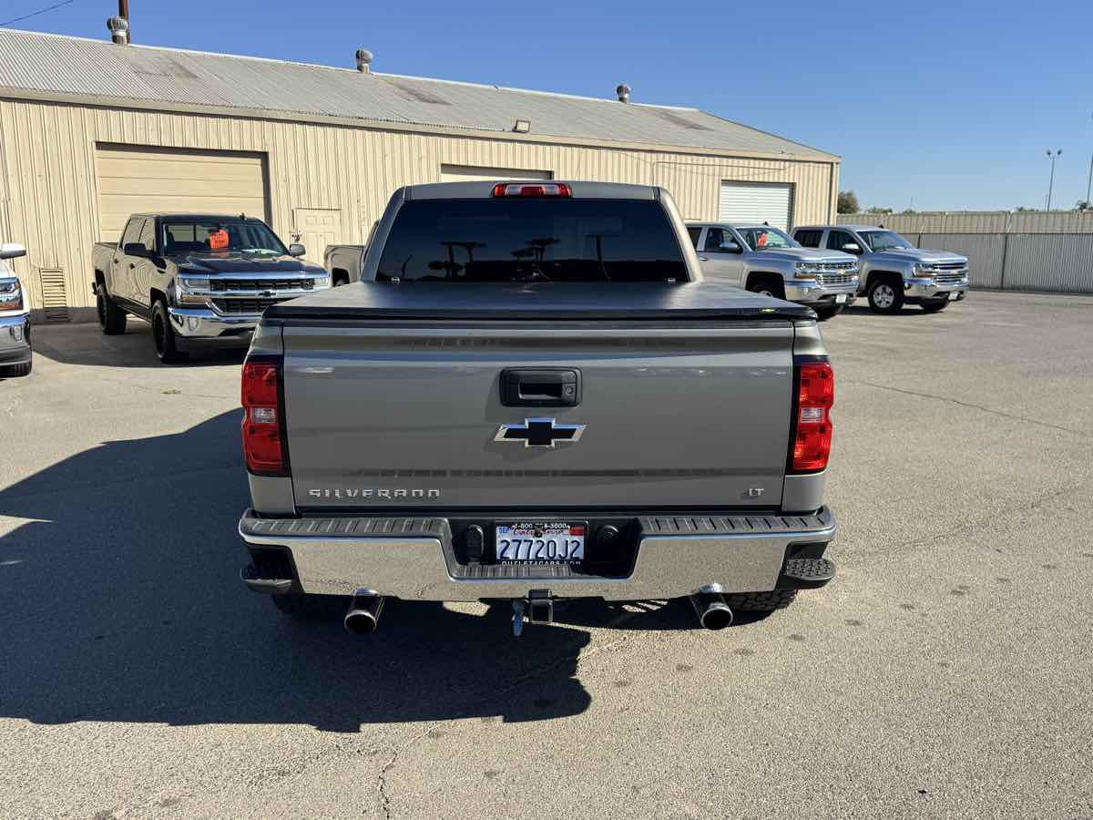 Chevrolet Silverado photo 8