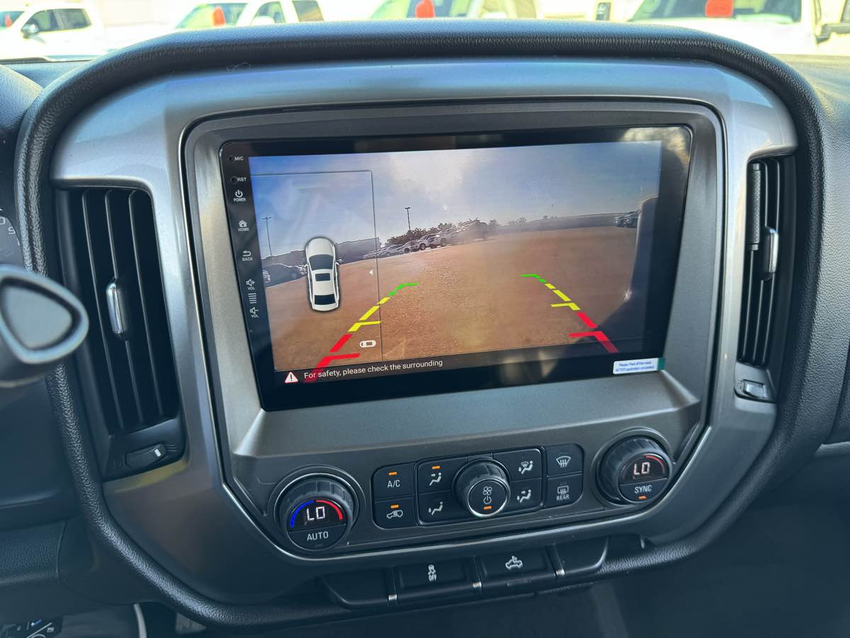 Chevrolet Silverado photo 31