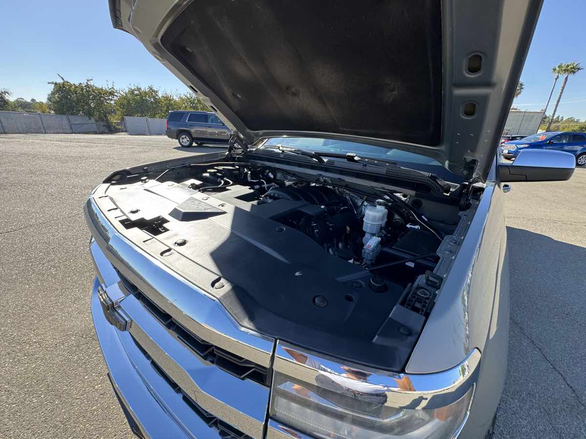 Chevrolet Silverado photo 41