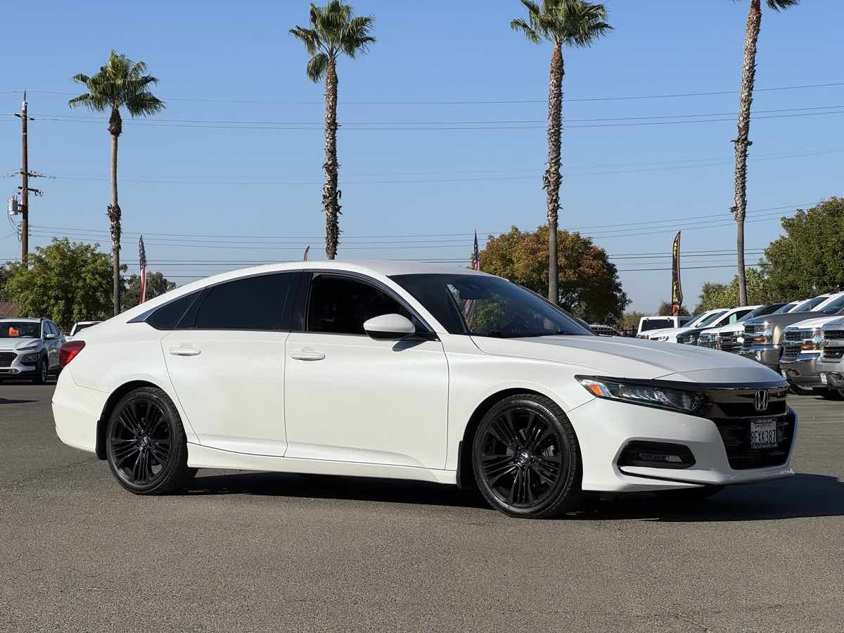 Honda Accord photo 40