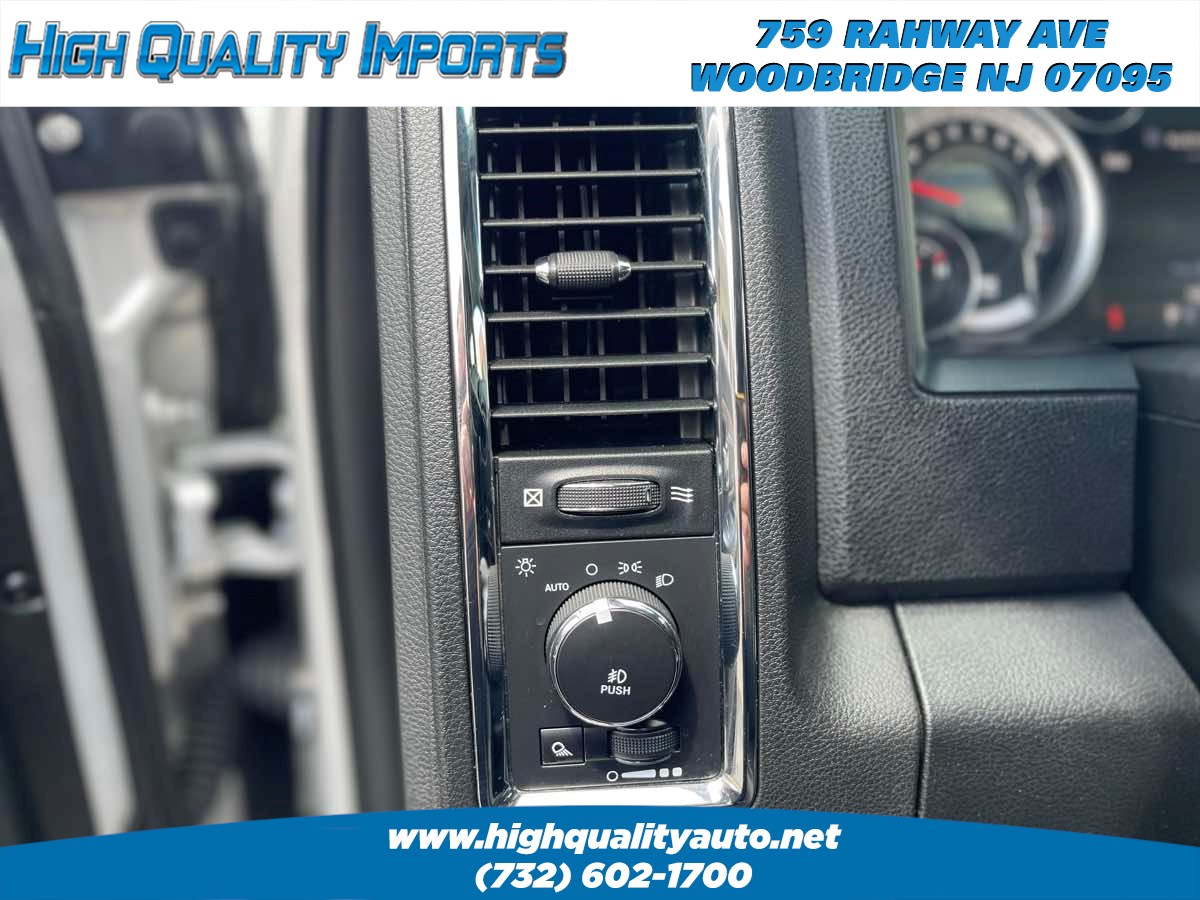 2017 Ram 1500 Laramie photo 23