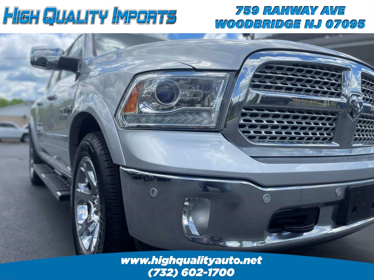 2017 Ram 1500 Laramie photo 7