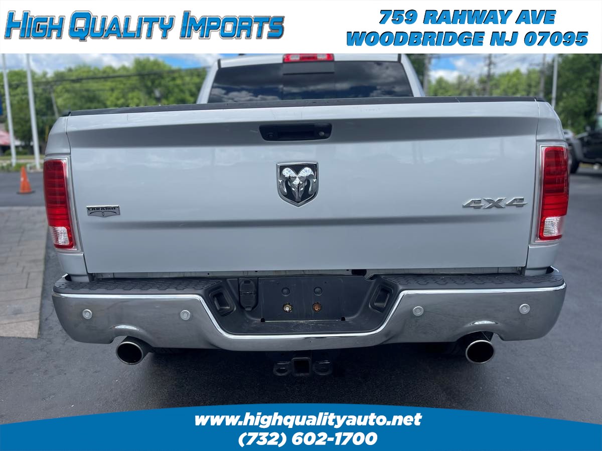 2017 Ram 1500 Laramie photo 11