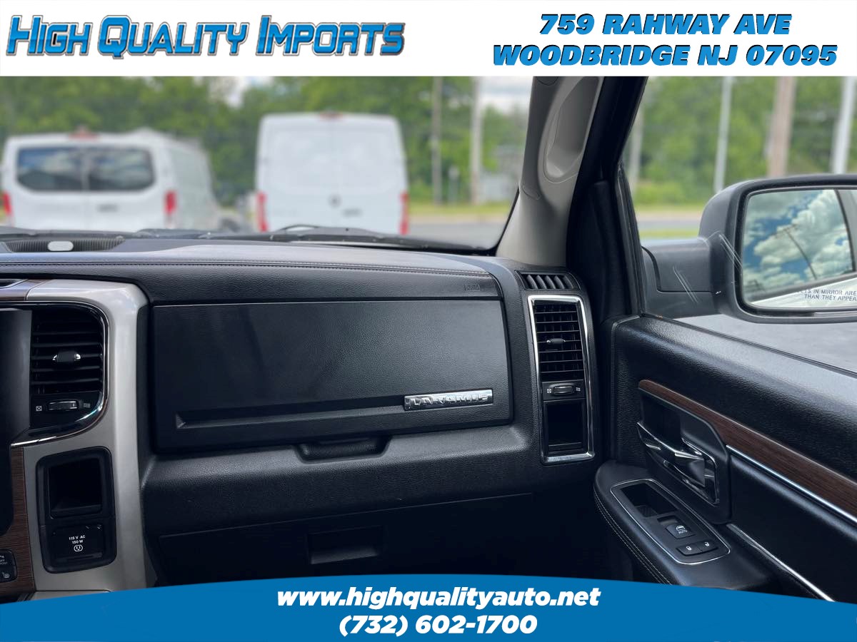 2017 Ram 1500 Laramie photo 41