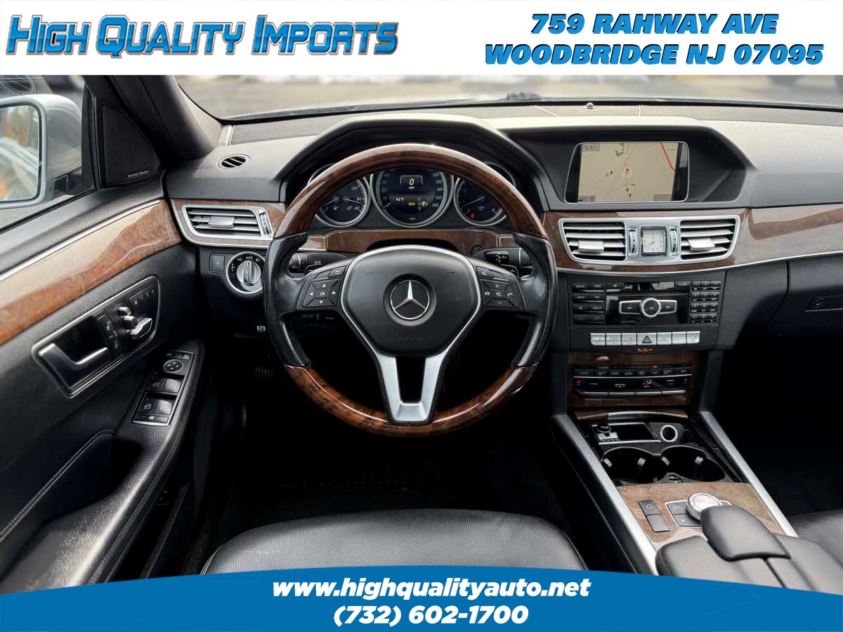 2014 Mercedes Benz E 4MATIC Sport Sedan photo 25