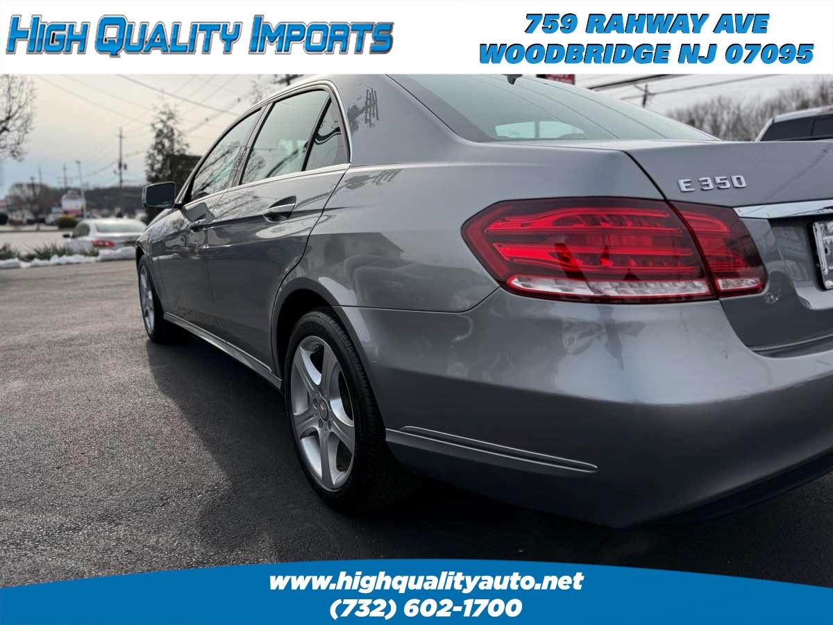2014 Mercedes Benz E 4MATIC Sport Sedan photo 33