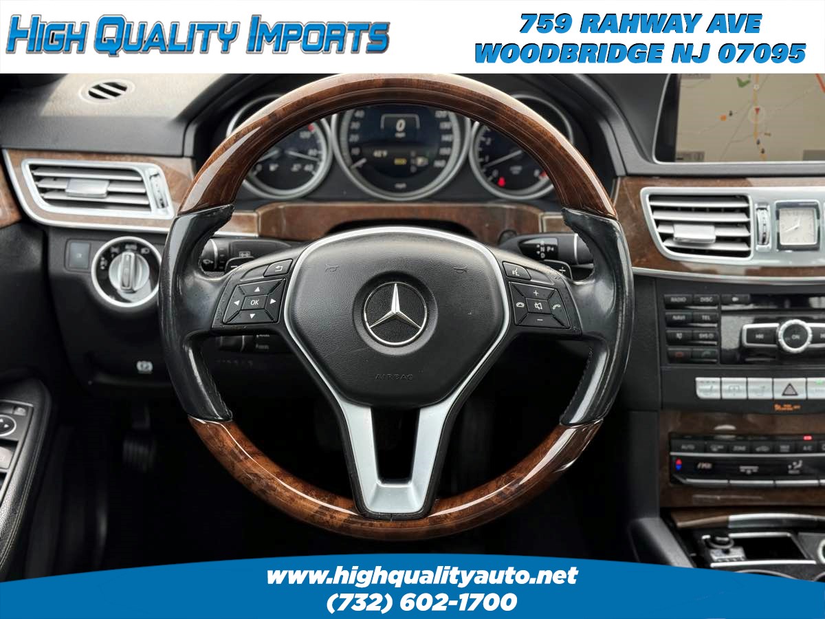 2014 Mercedes Benz E 4MATIC Sport Sedan photo 26