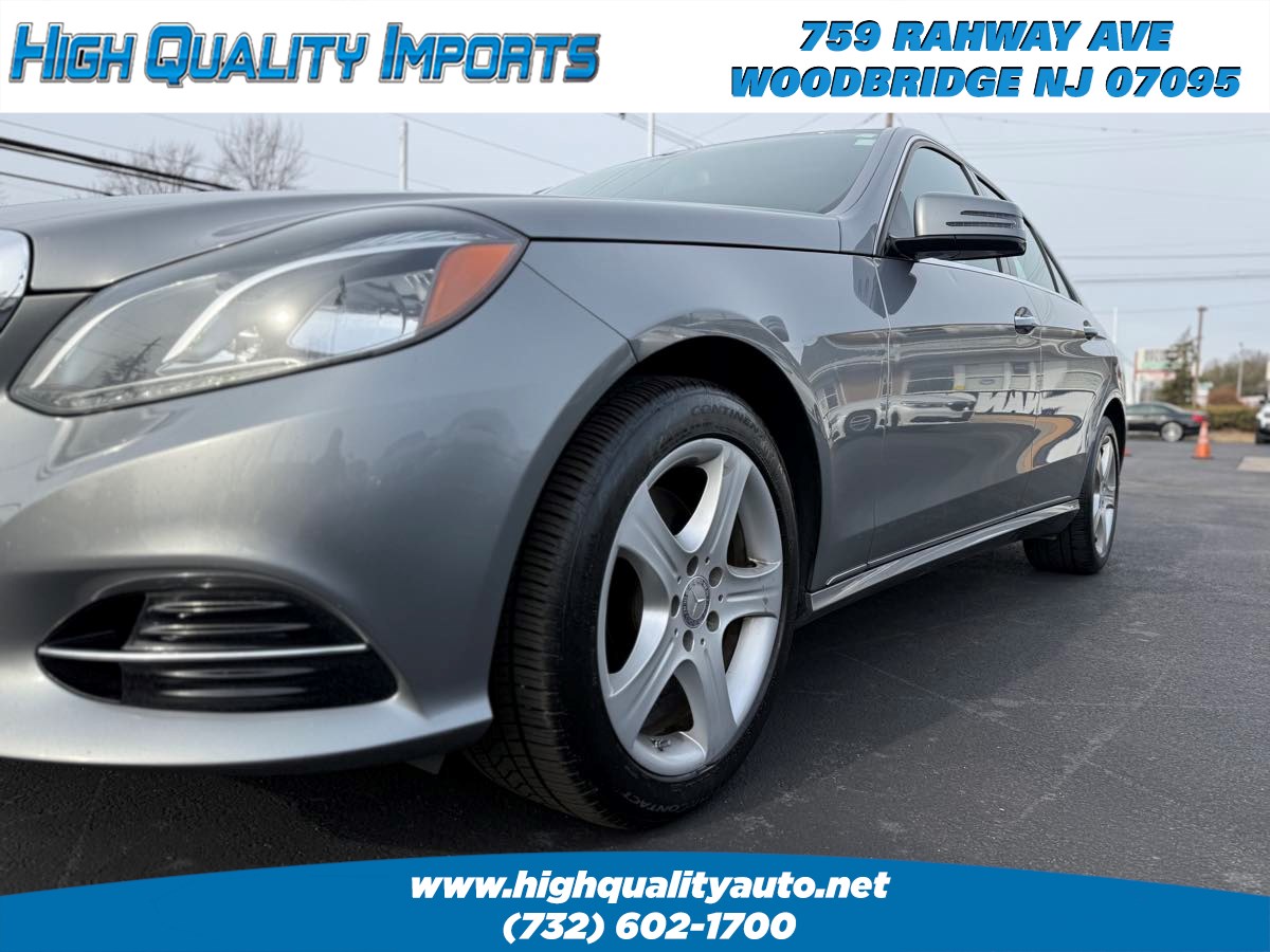 2014 Mercedes Benz E 4MATIC Sport Sedan photo 9