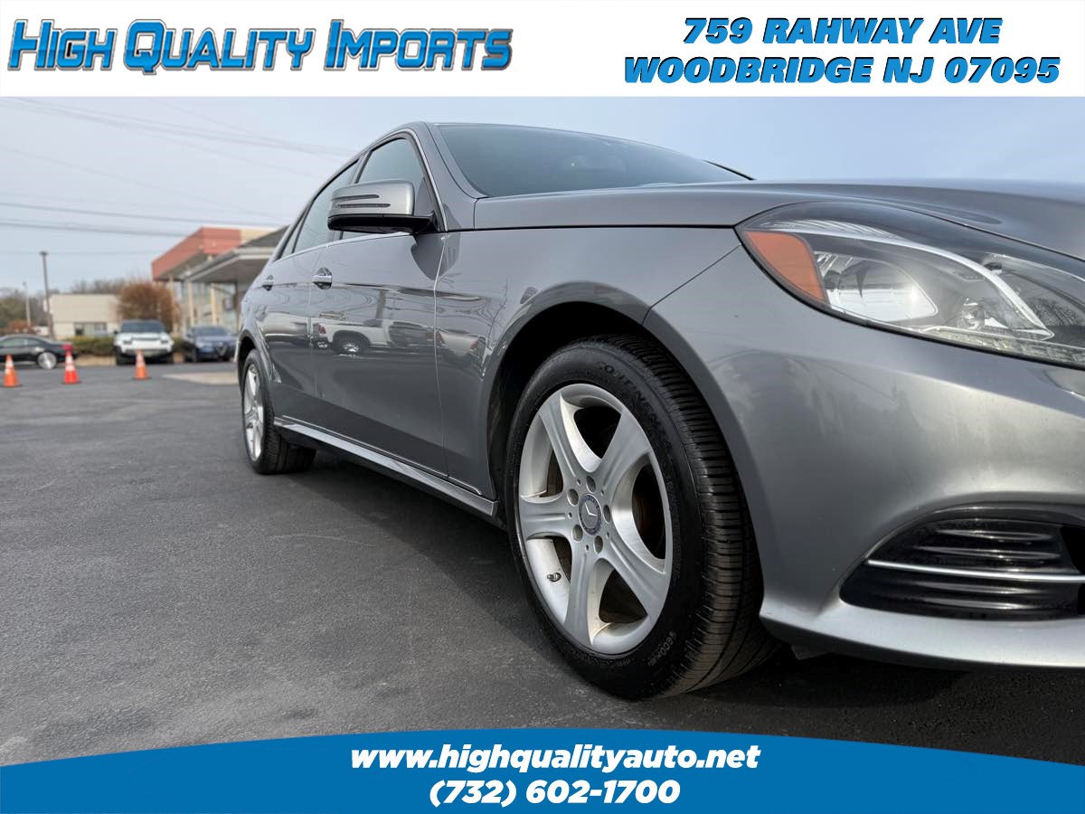 2014 Mercedes Benz E 4MATIC Sport Sedan photo 32
