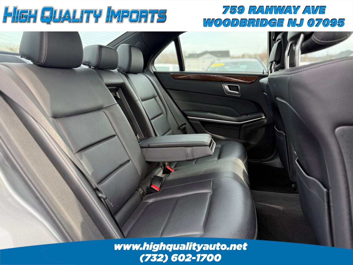 2014 Mercedes Benz E 4MATIC Sport Sedan photo 20