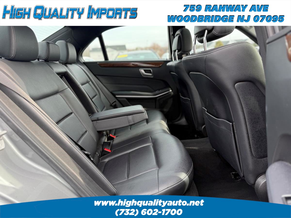 2014 Mercedes Benz E 4MATIC Sport Sedan photo 19
