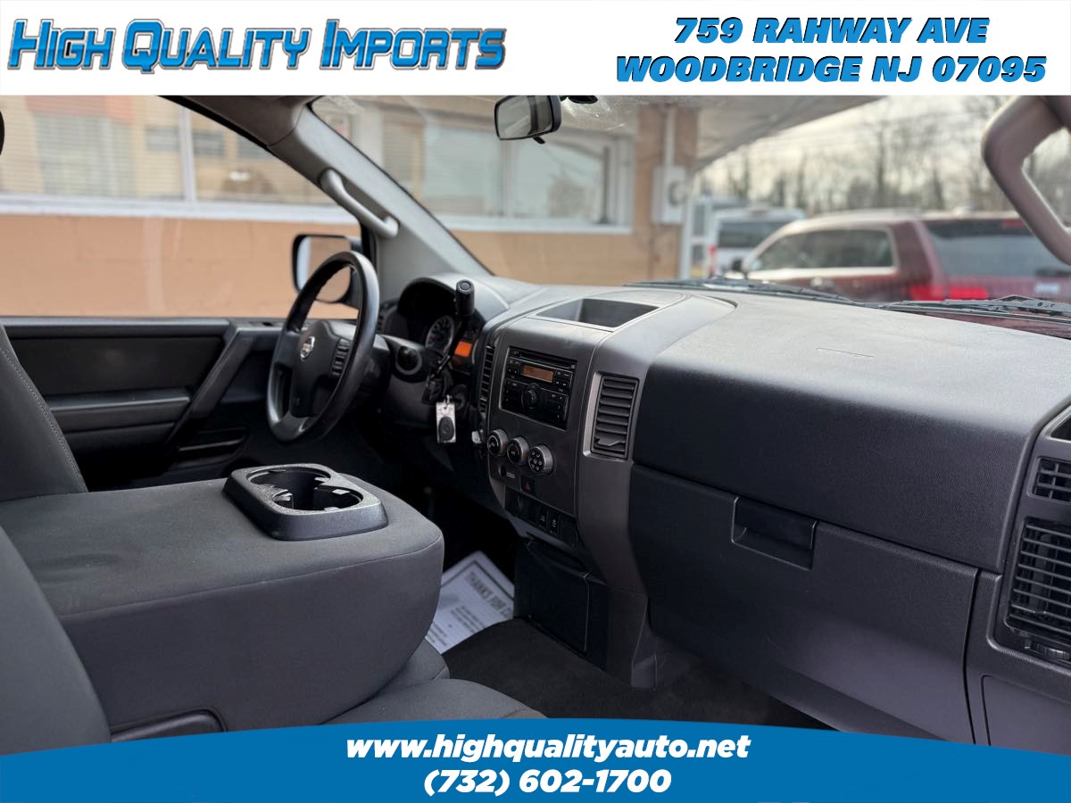 2012 Nissan Titan S photo 30