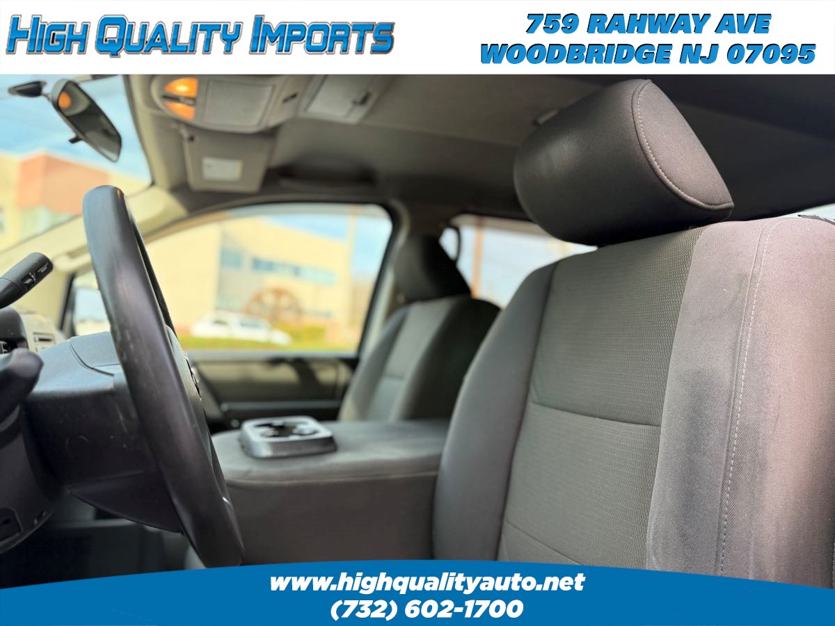 2012 Nissan Titan S photo 32