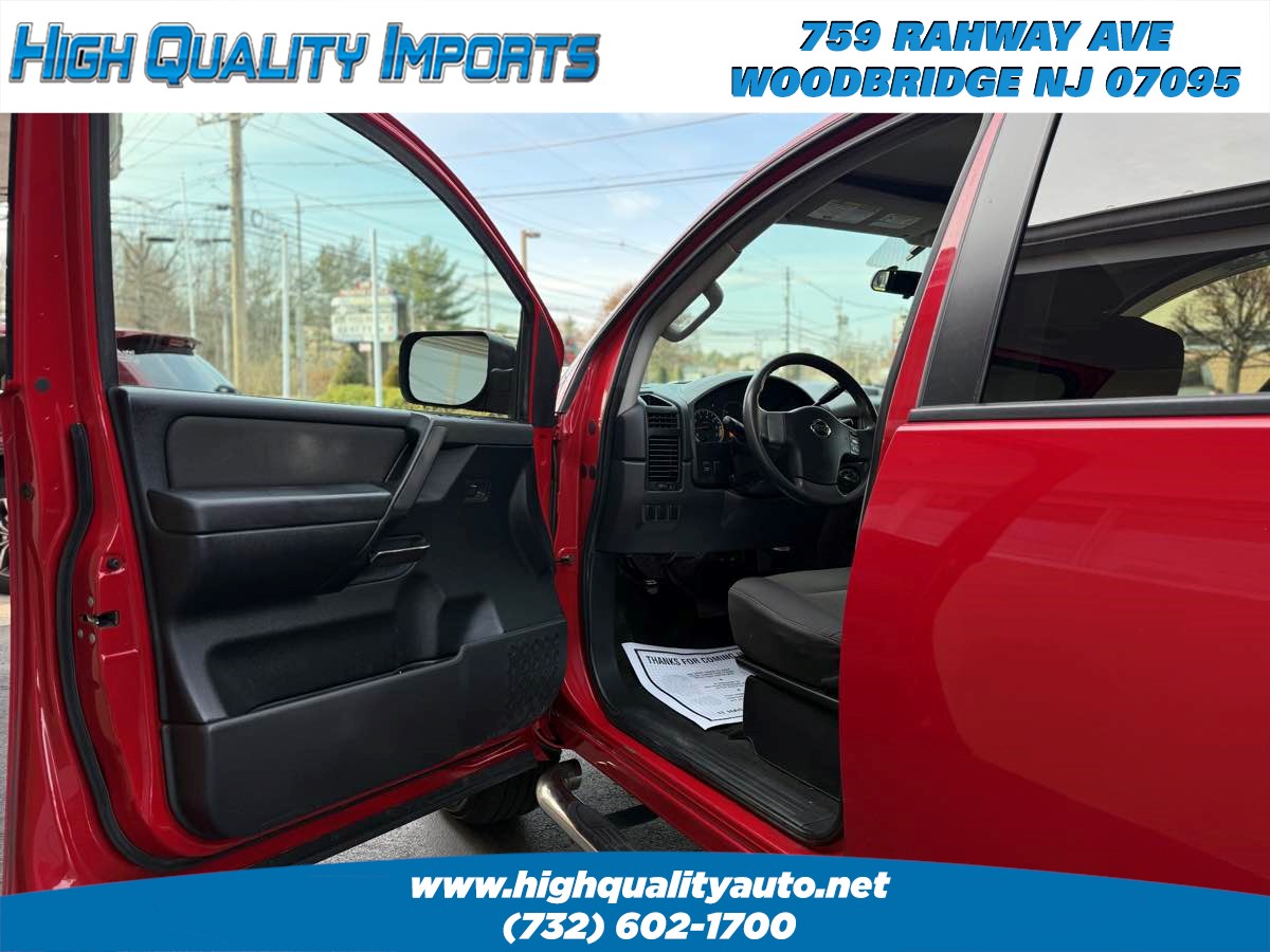 2012 Nissan Titan S photo 13