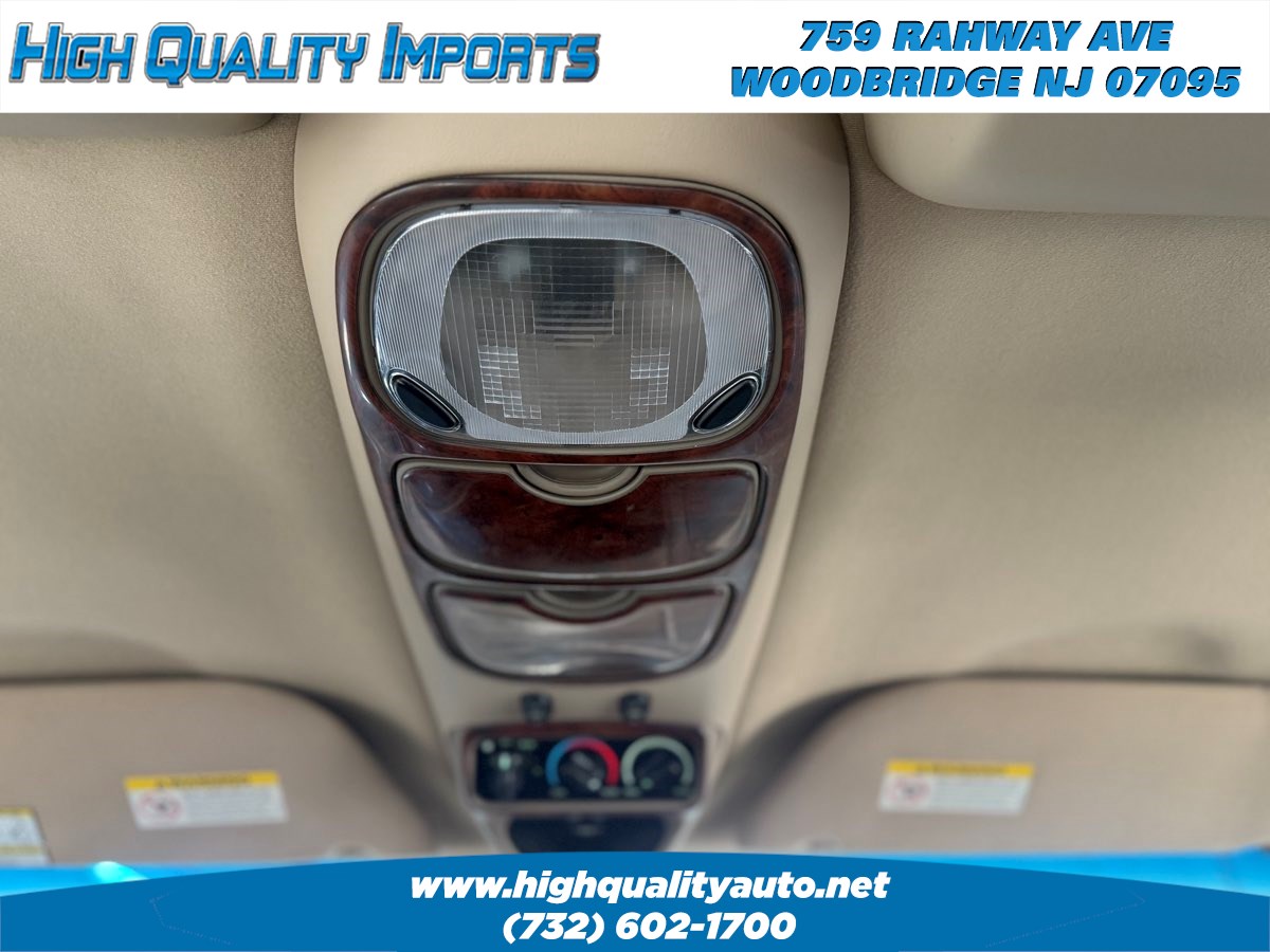 2004 Ford Excursion Limited photo 29