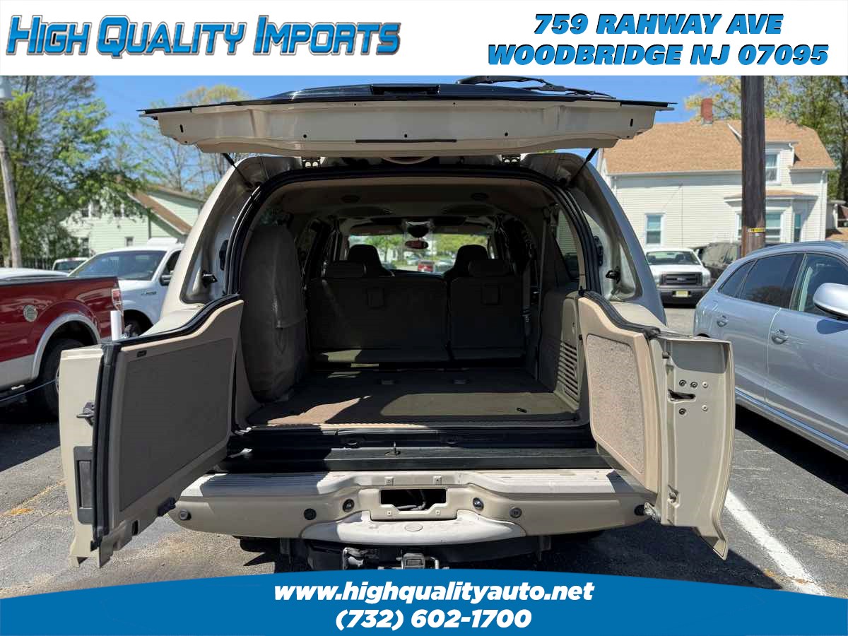 2004 Ford Excursion Limited photo 14