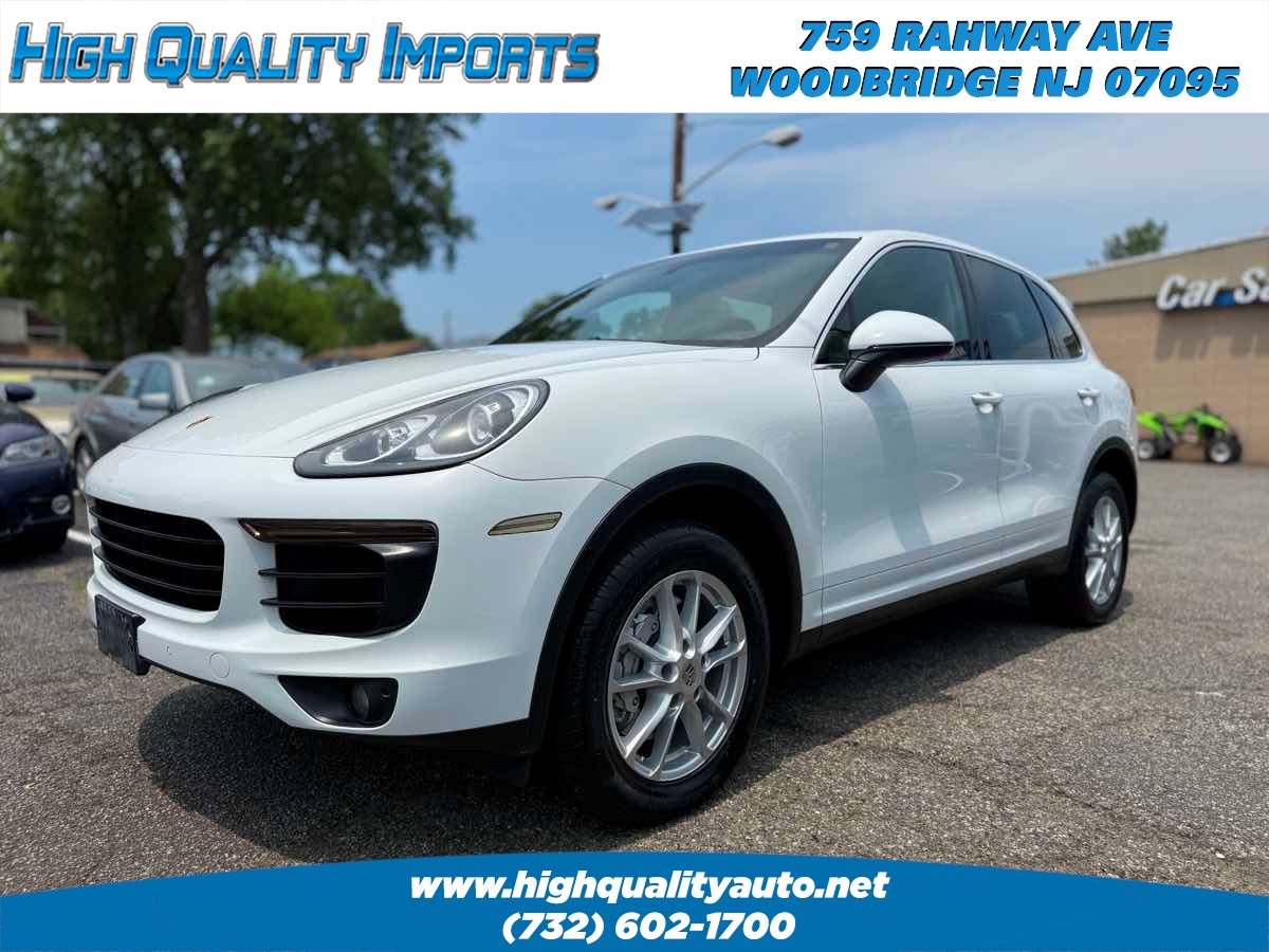 2015 Porsche Cayenne S photo 3