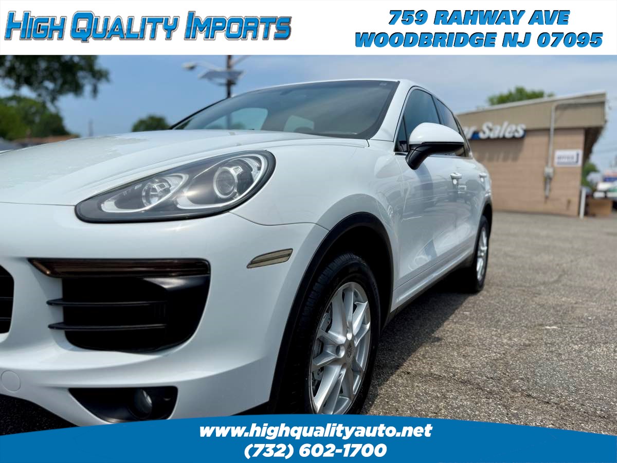 2015 Porsche Cayenne S photo 9