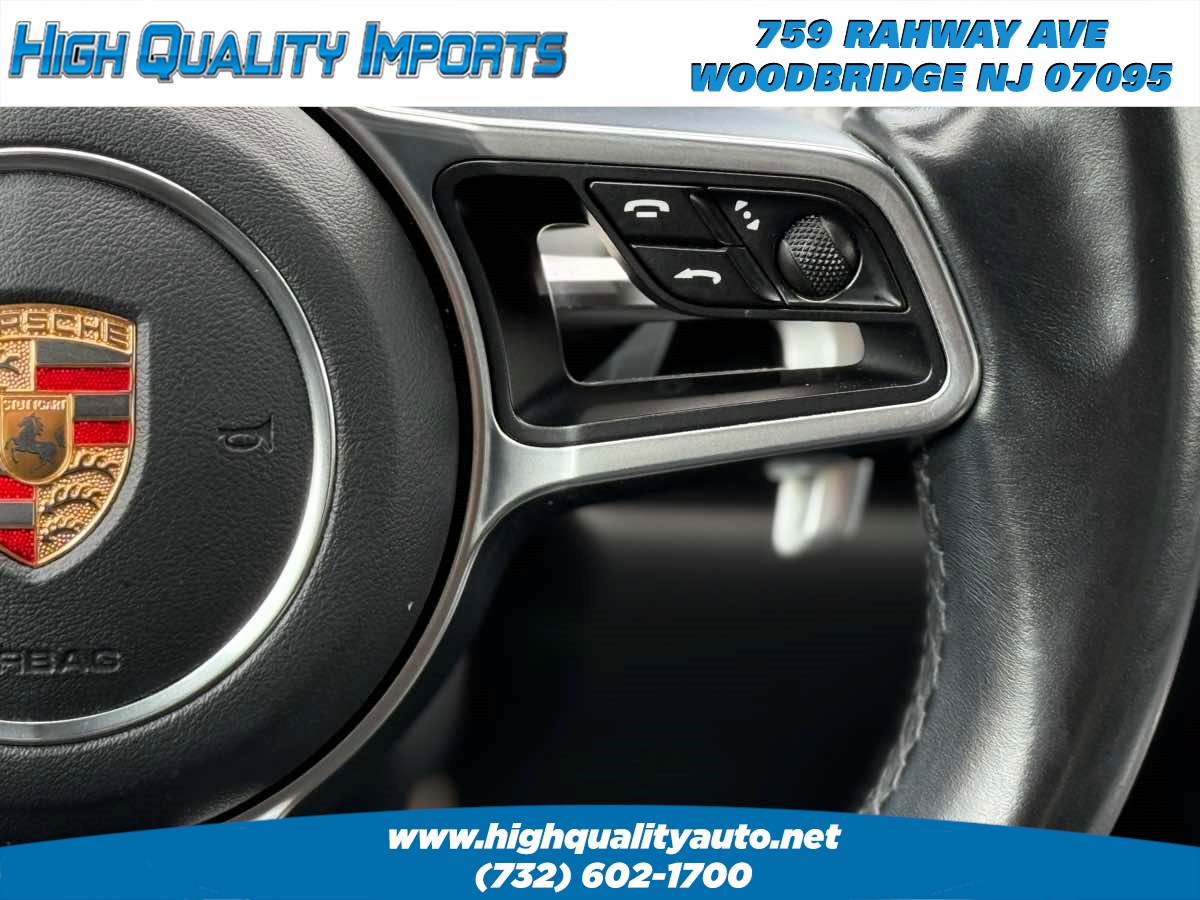 2015 Porsche Cayenne S photo 37