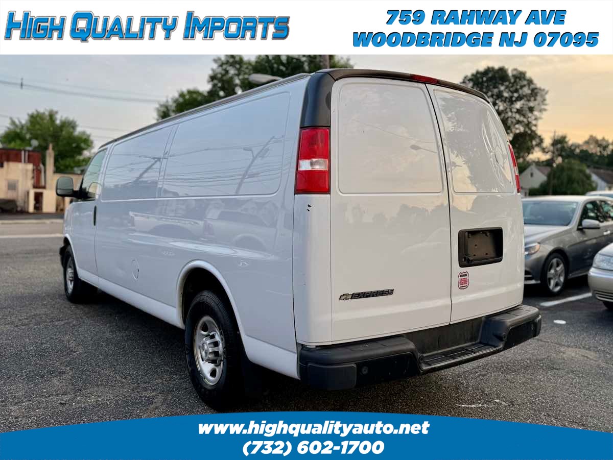 2018 Chevrolet Express Cargo photo 10