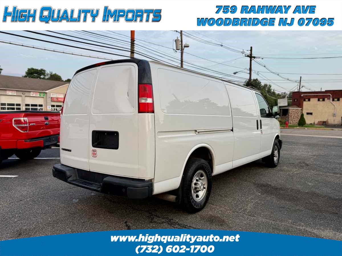 2018 Chevrolet Express Cargo photo 12