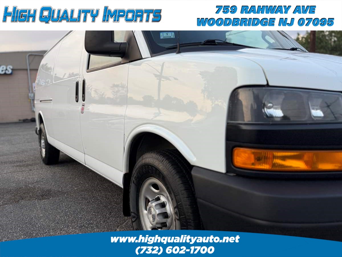 2018 Chevrolet Express Cargo photo 15