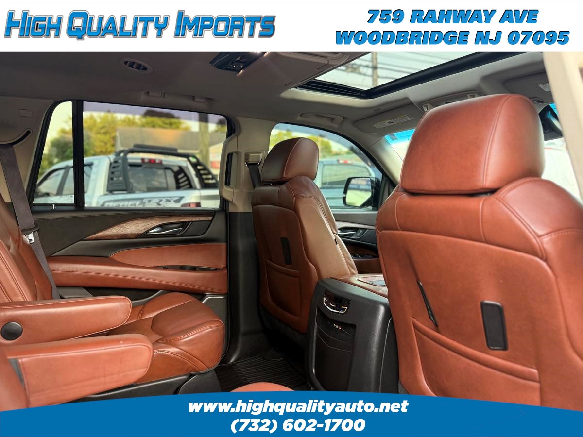 2015 Cadillac Escalade Premium photo 38