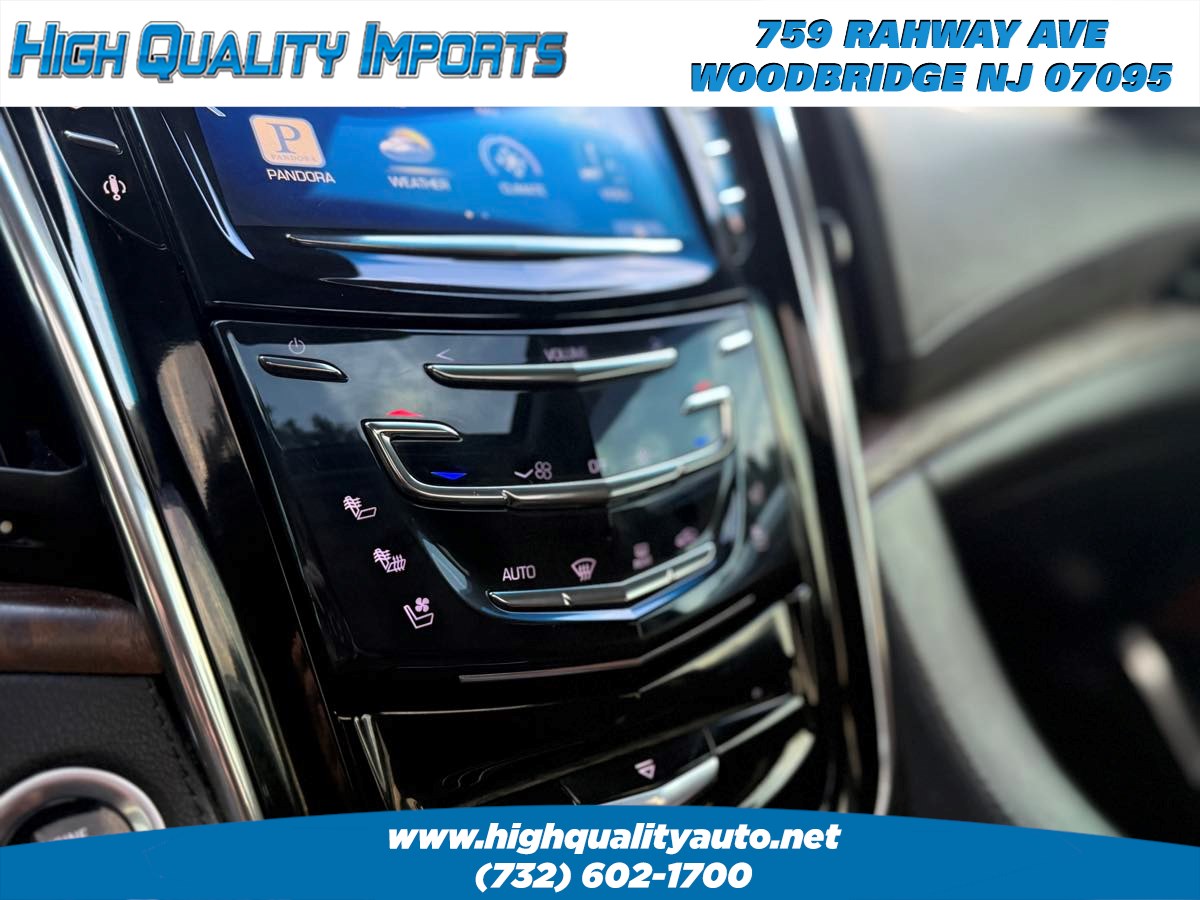 2015 Cadillac Escalade Premium photo 31