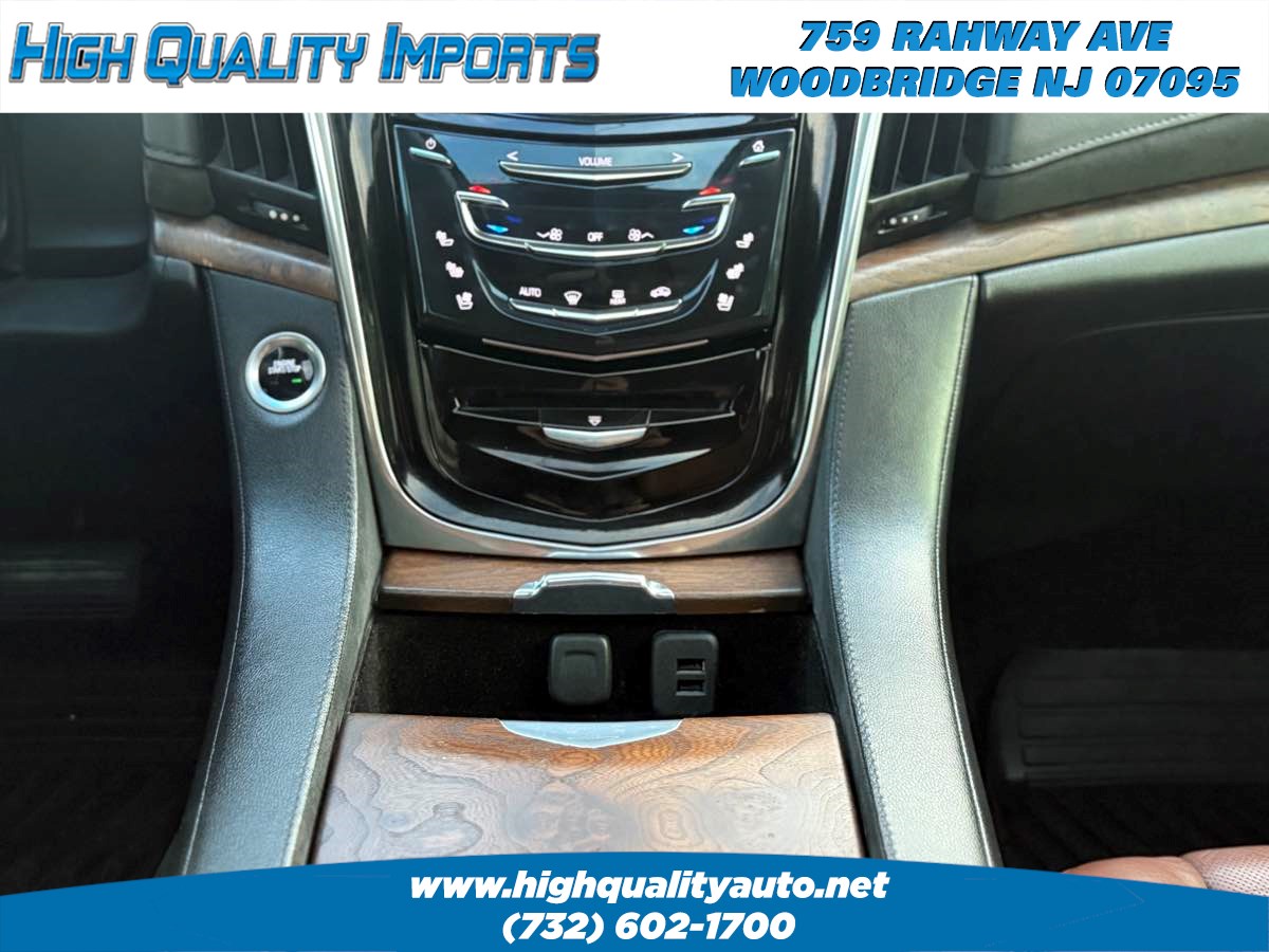 2015 Cadillac Escalade Premium photo 28