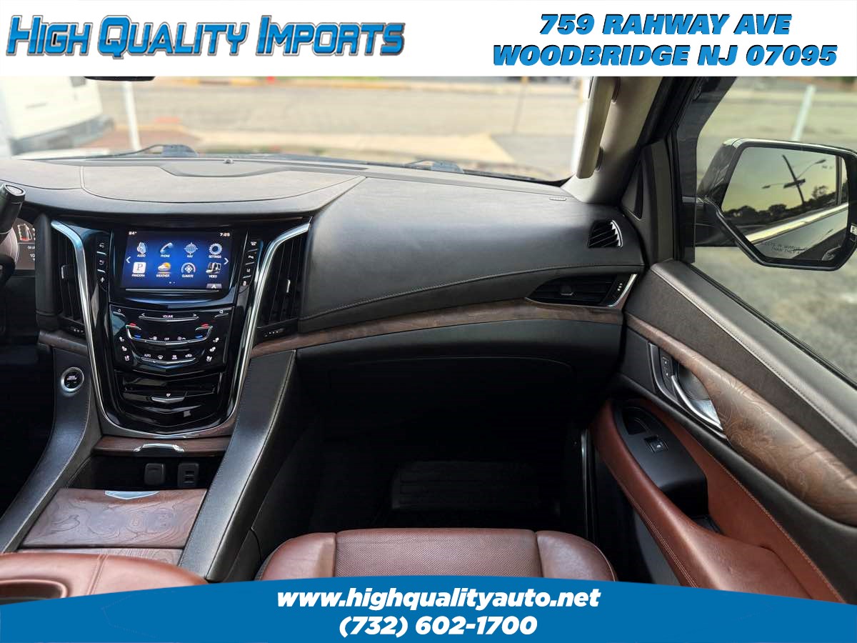 2015 Cadillac Escalade Premium photo 29