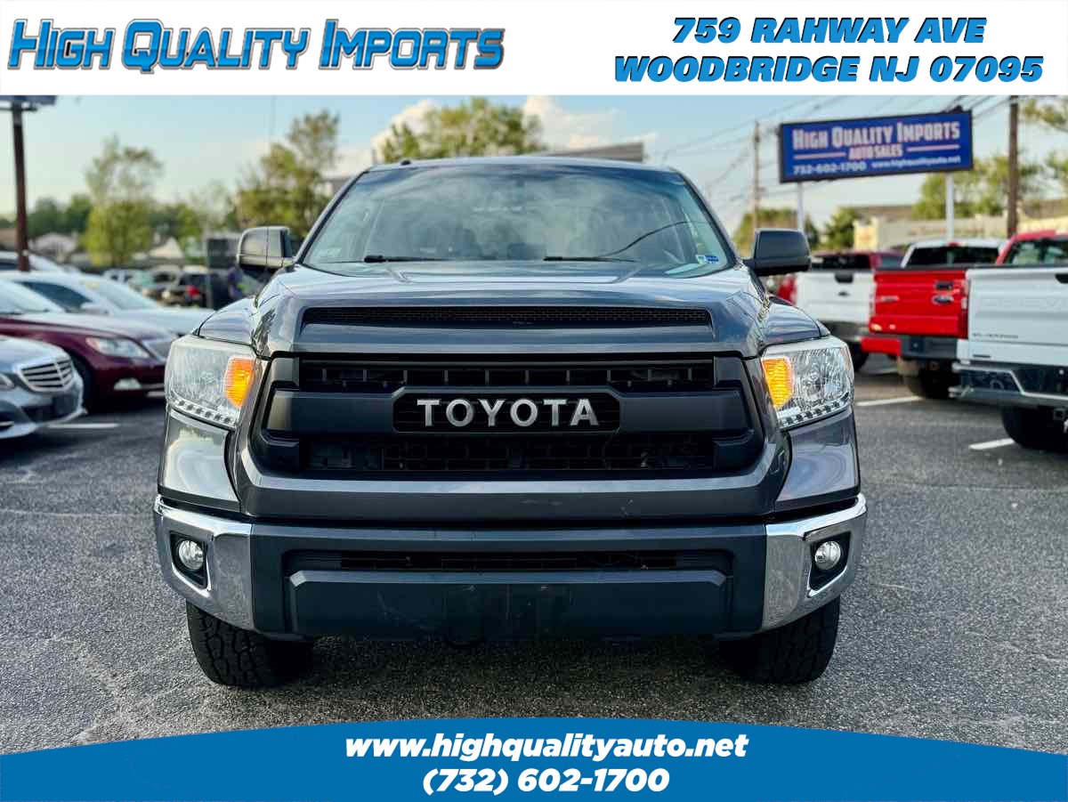 2014 Toyota Tundra SR5 photo 2