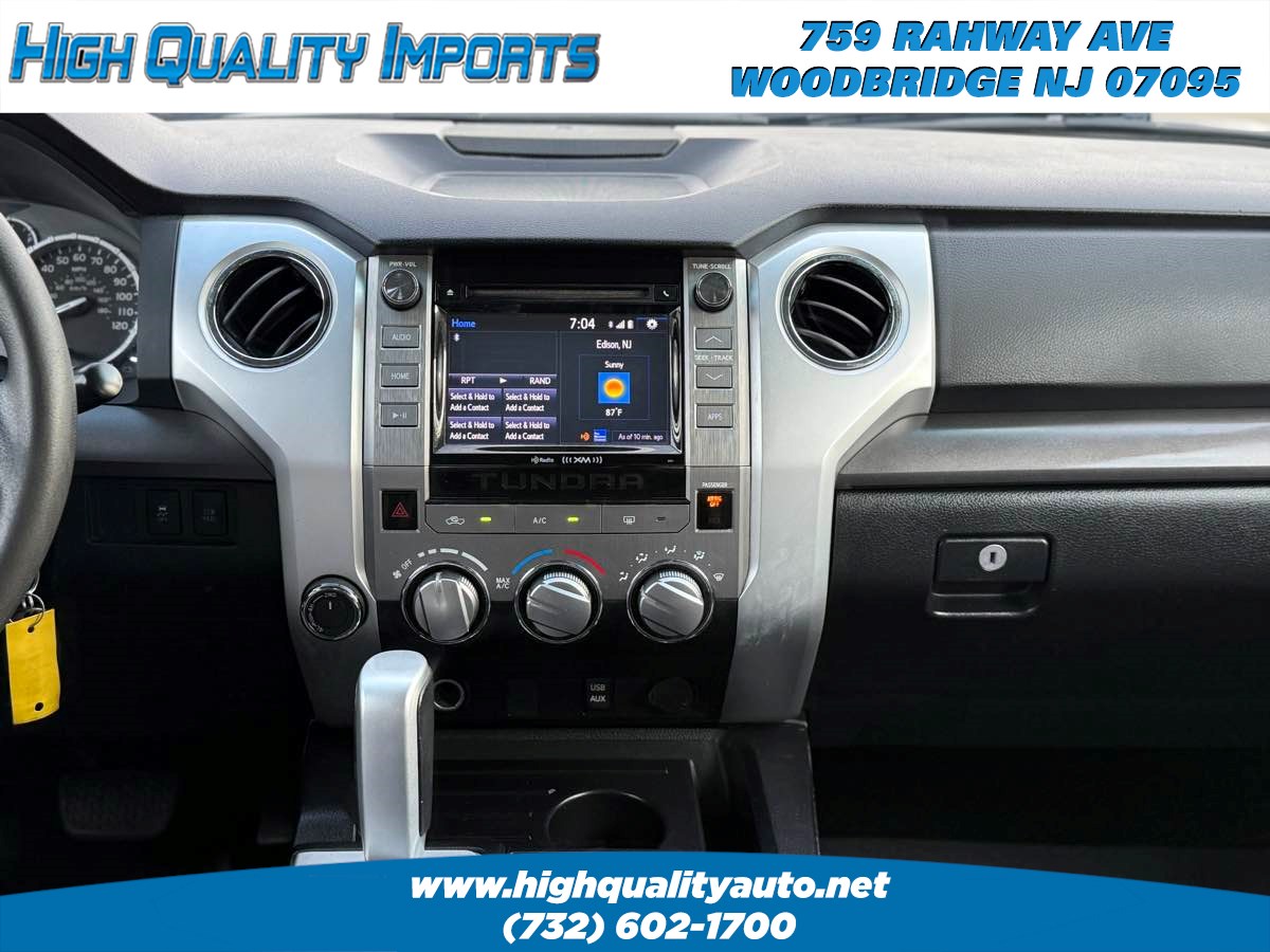 2014 Toyota Tundra SR5 photo 26