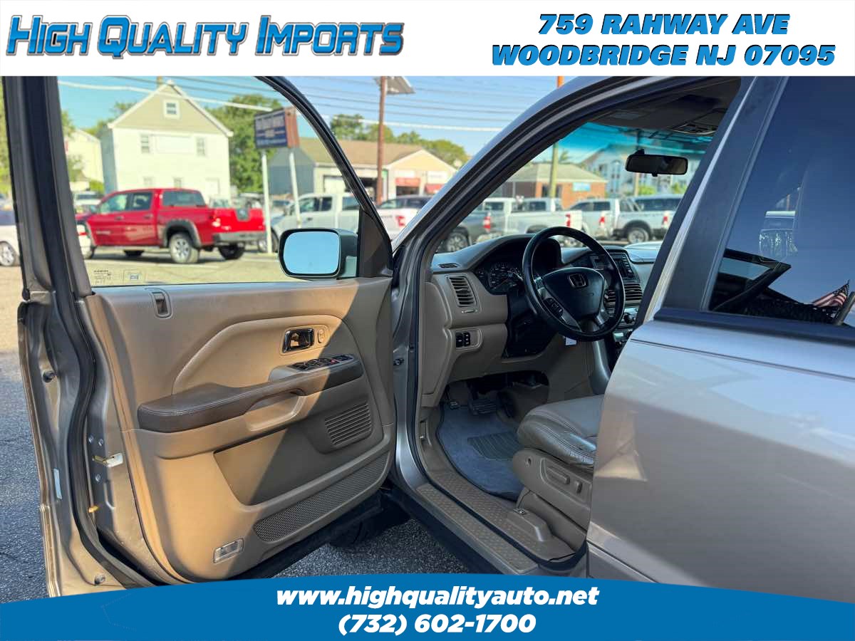 2004 Honda Pilot EX photo 10