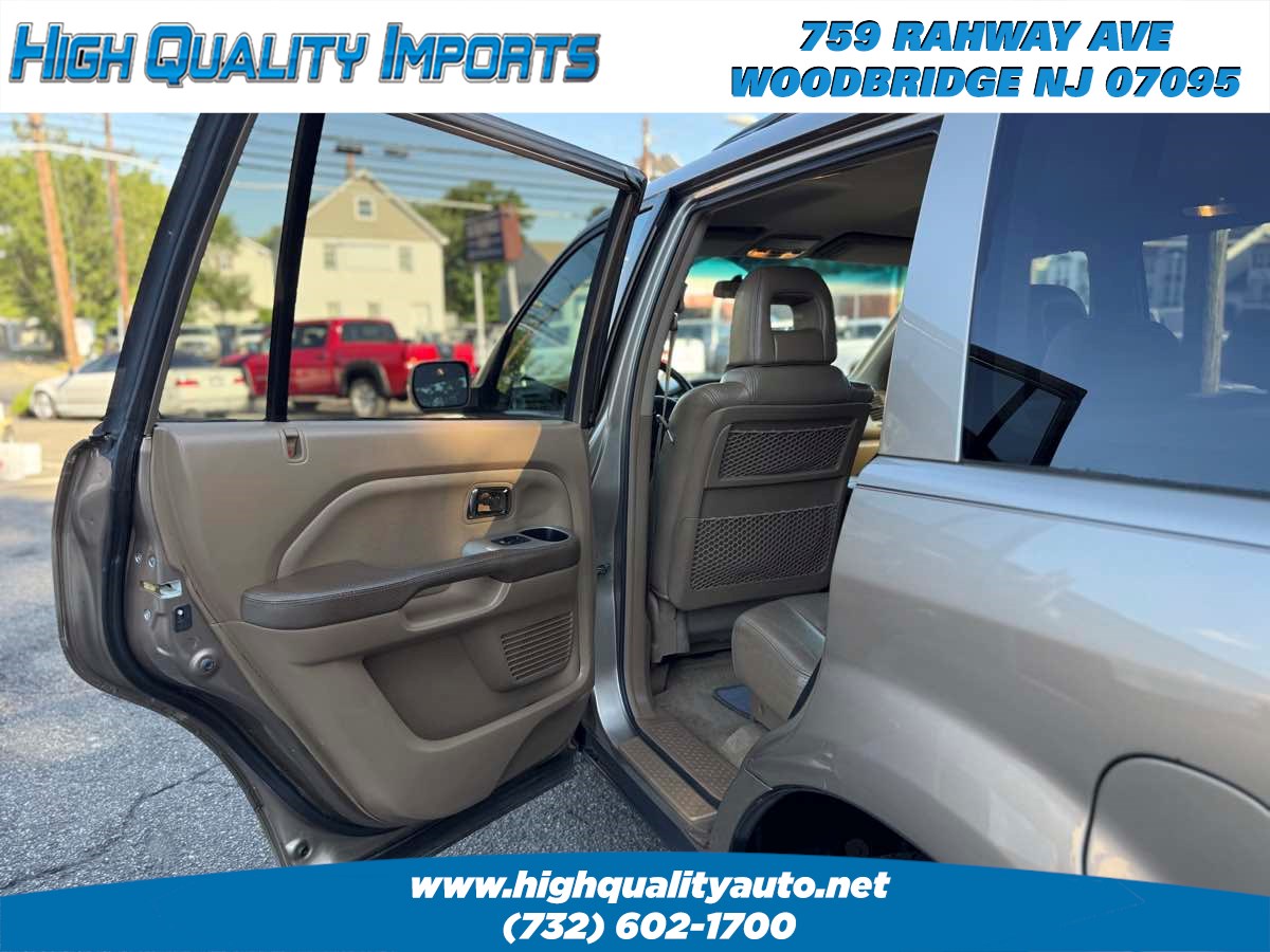 2004 Honda Pilot EX photo 13