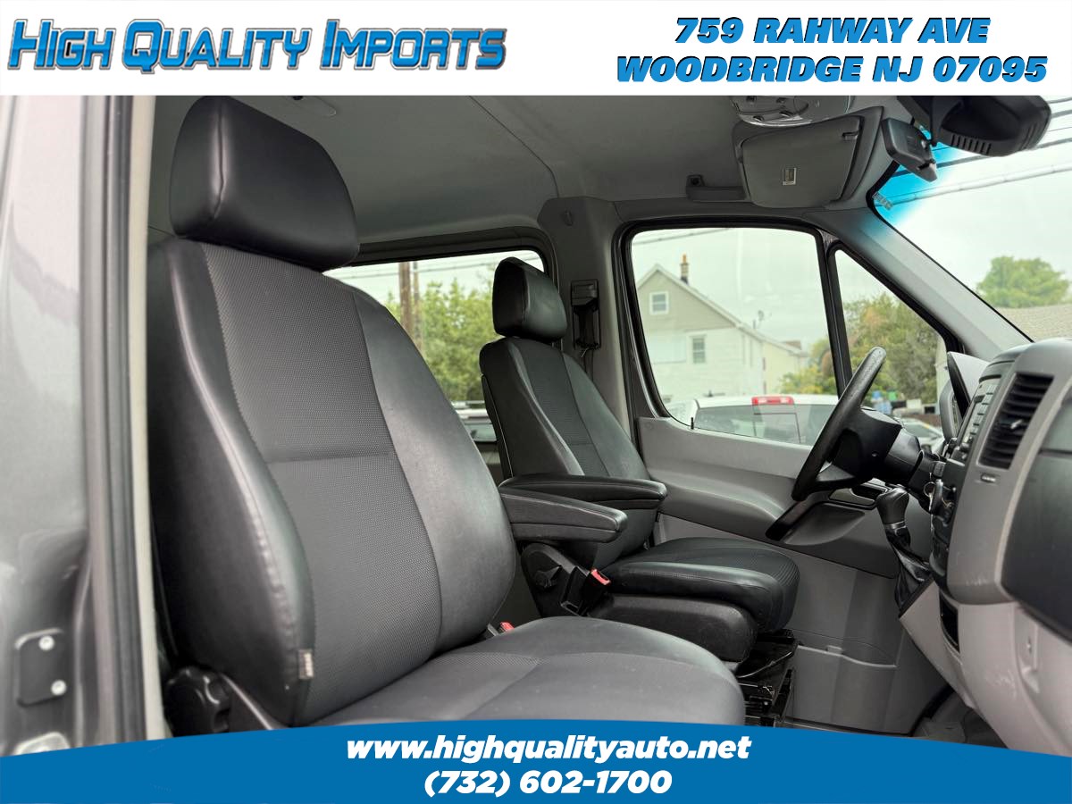 2017 Mercedes Benz Sprinter 2500 Standard Roof photo 24