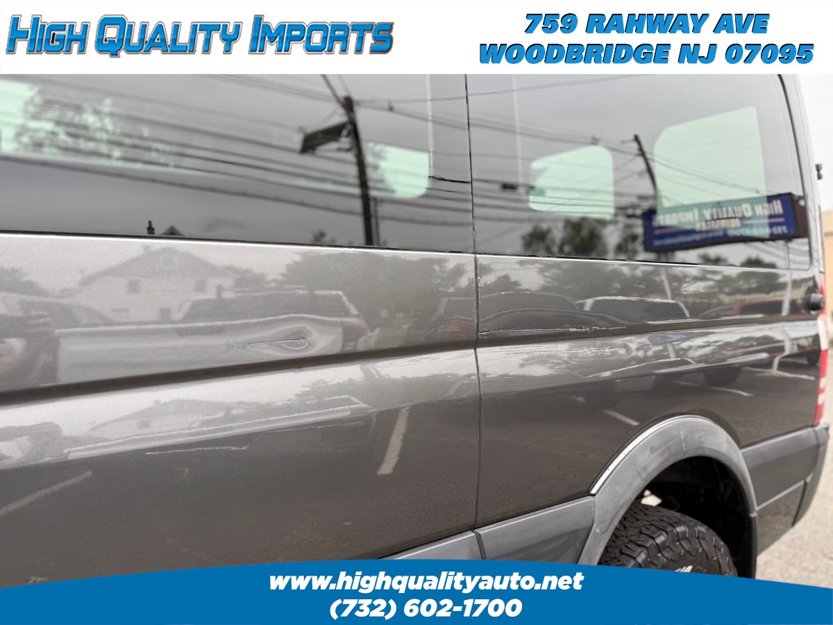 2017 Mercedes Benz Sprinter 2500 Standard Roof photo 9