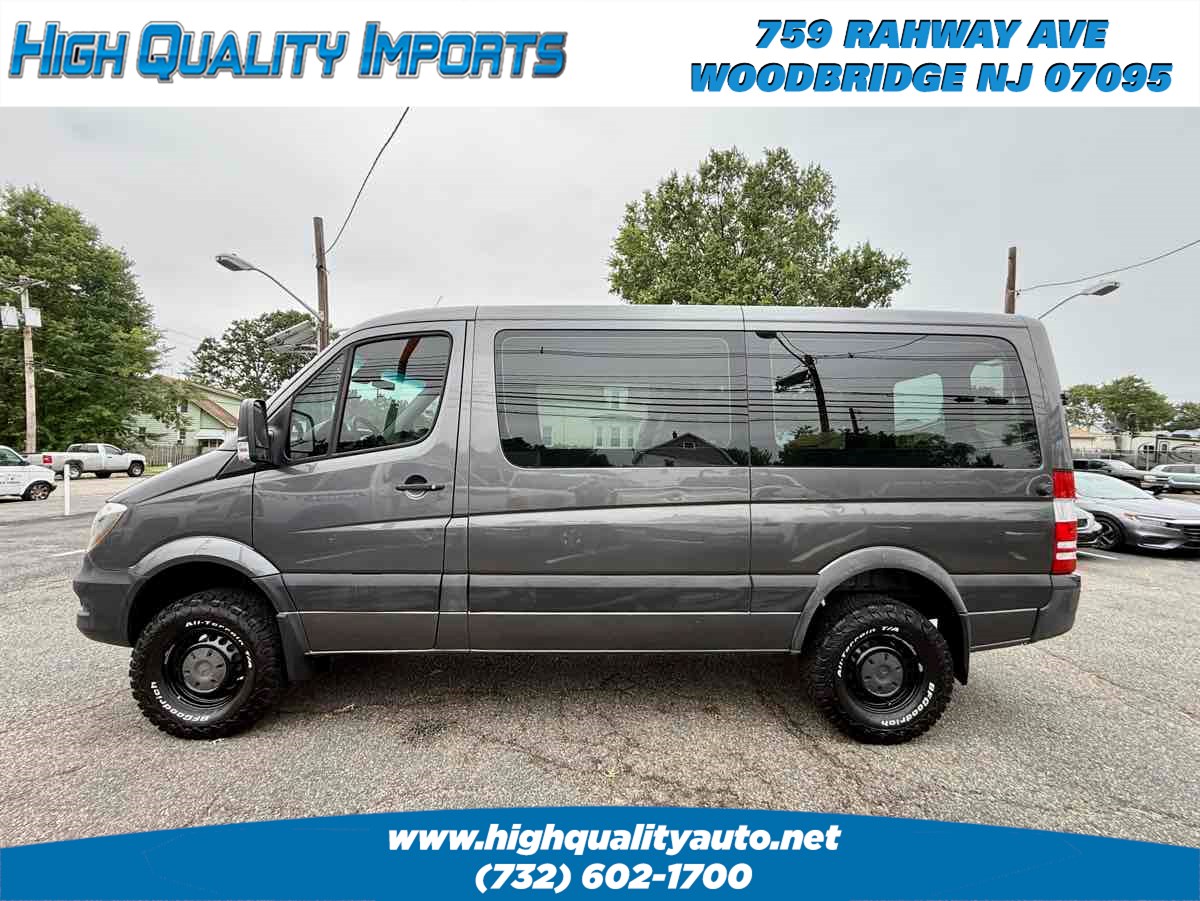 2017 Mercedes Benz Sprinter 2500 Standard Roof photo 4