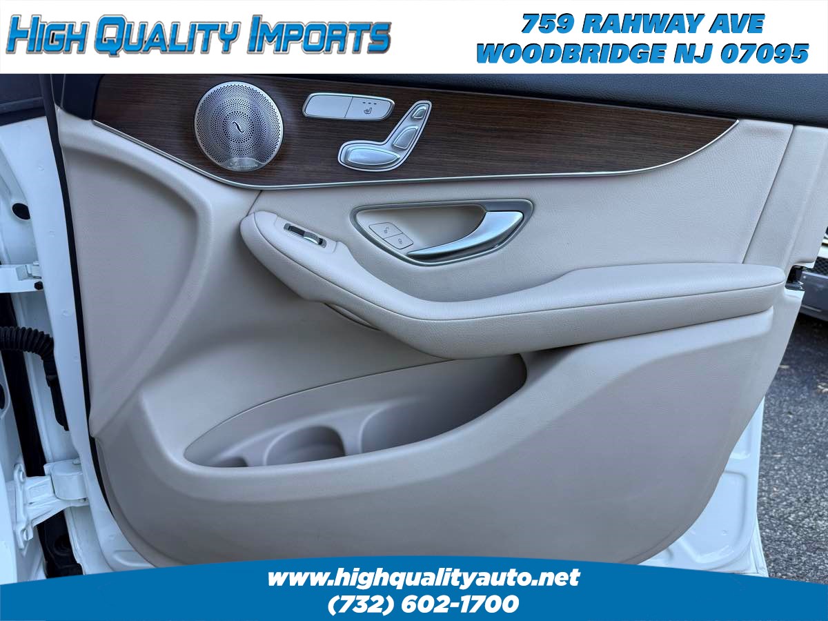 2021 Mercedes-Benz GLC GLC300 - Photo 57