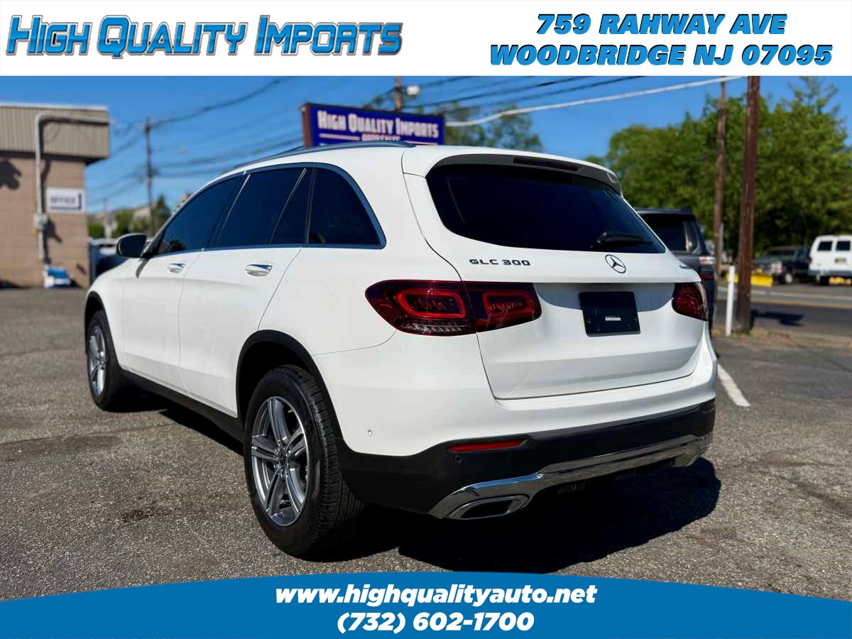 2021 Mercedes-Benz GLC GLC300 - Photo 5