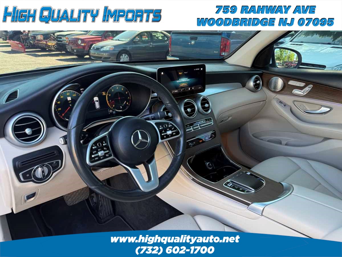 2021 Mercedes-Benz GLC GLC300 - Photo 39