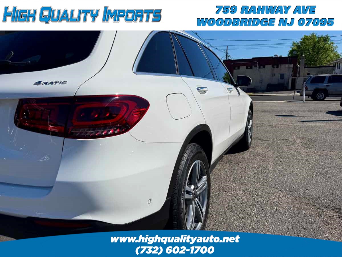 2021 Mercedes-Benz GLC GLC300 - Photo 10