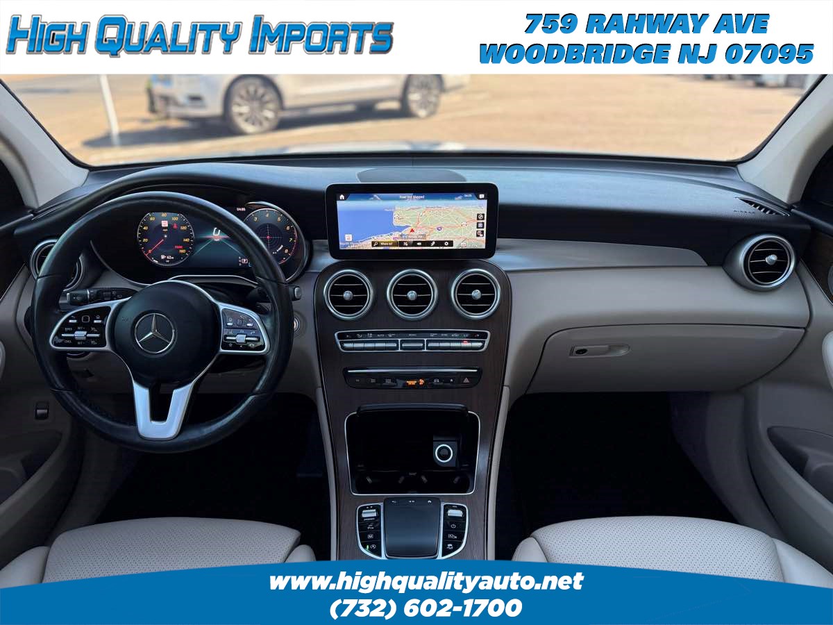 2021 Mercedes-Benz GLC GLC300 - Photo 25