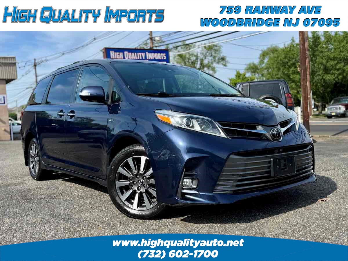 2020 Toyota Sienna Limited V6 AWD 7-Passenger's photo